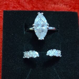 Elegant Silver Marquise Cut Ring and Earring Set